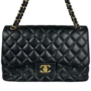 CHANEL CC JUMBO LEATHER DOUBLE FLAP BAG Series 15 Discontinued Jumbo • Lambskin